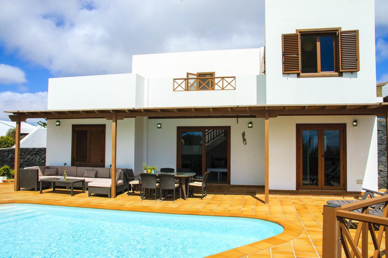 Villa Micaela Nazaret Exteriör bild